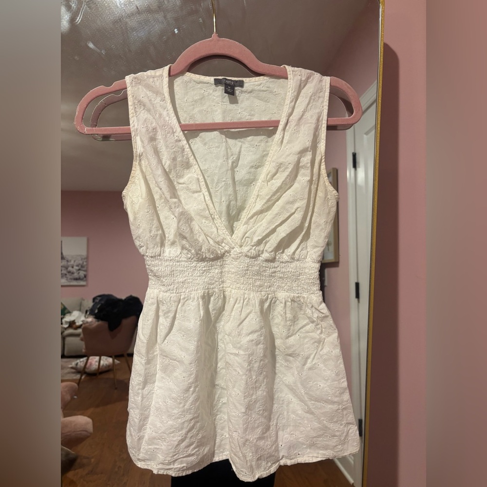 Apt. 9 White Sleeveless Blouse
